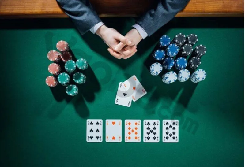 Bản năng chiến thuật Đoán bài nhà cái game bài xì dách 